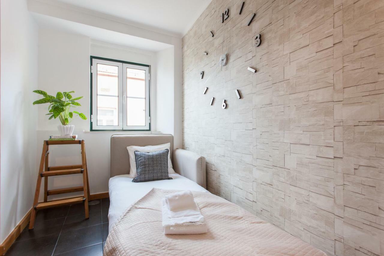 Martim Moniz Studio Apartments - By Lu Holidays 리스본 외부 사진